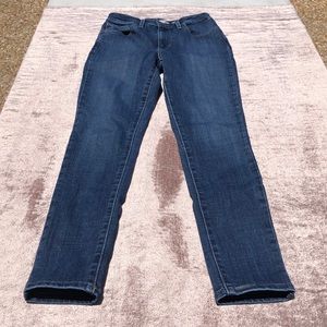 women's levi 721 high rise skinny size 25